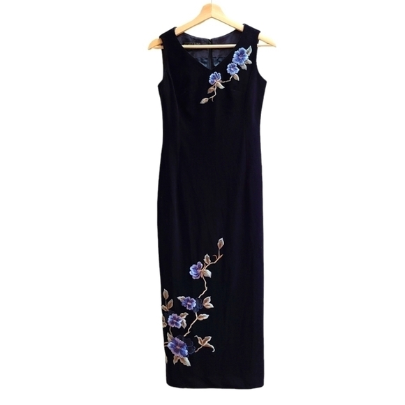 TSAI MONG-HSIA Dresses & Skirts - Long Black Velvet Formal Dress with 3D Floral Embroidery, Size Small
